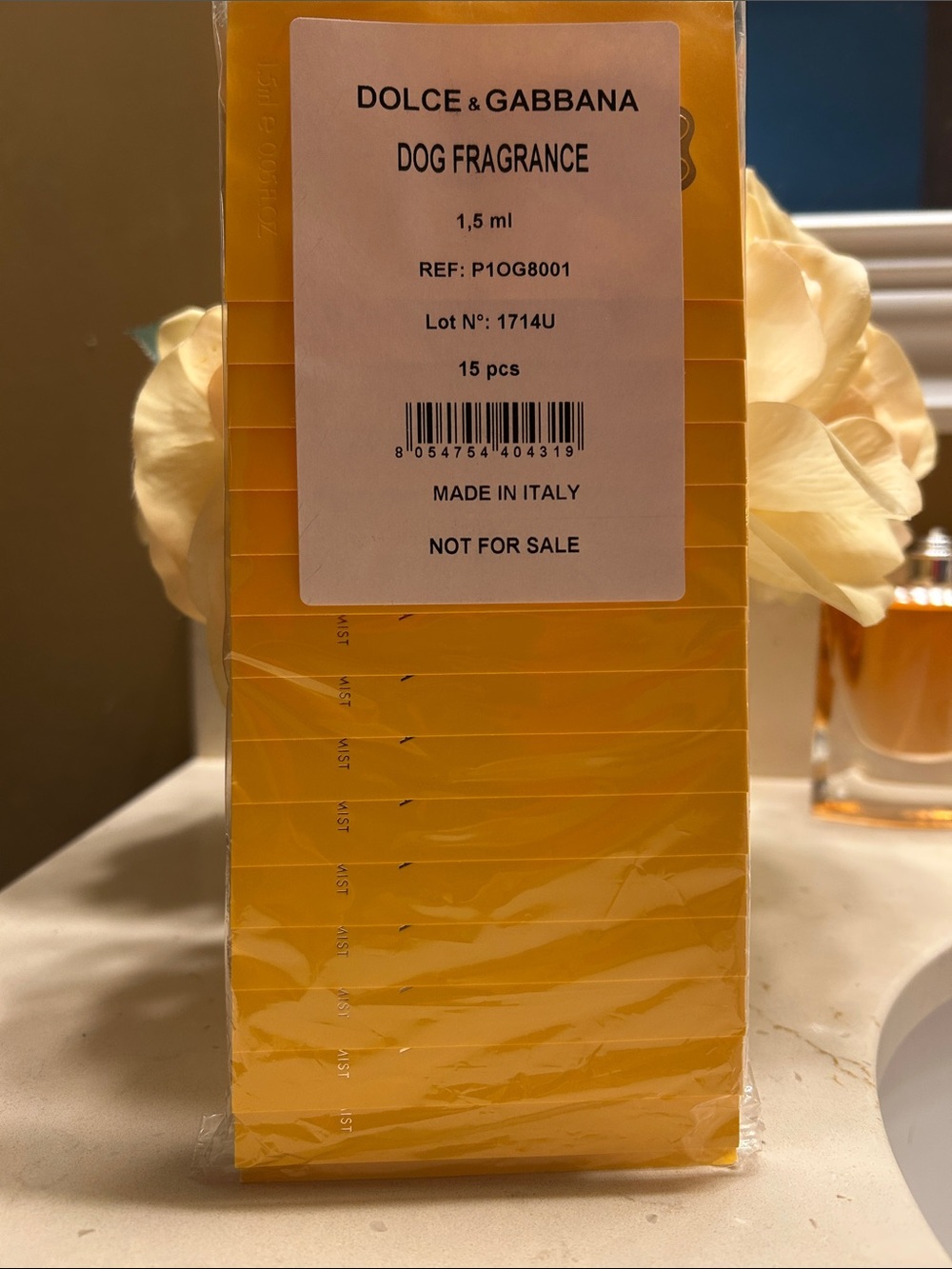 Dolce & Gabbana Dog Fragrance Fefé 15 piece Sample Pack